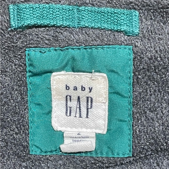 Baby Gap Puffer Vest in green size 2 toddler kids unisex boys and girls - Picture 6 of 9